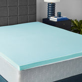 Amazon Basics queen cooling gel memory foam topper demonstrates temperature-regulated comfort