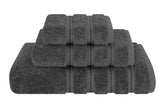 American Soft Linen bath towel in dark gray with plush 600 GSM Turkish cotton, highly absorbent.