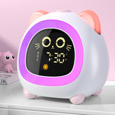 Analoi alarm clock shows the green ok-to-wake light guiding kids to rise calmly.