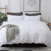 AveLom white duvet cover queen with seersucker design for elegant texture.