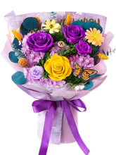 Beaulasting Roses purple preserved bouquet in a gift box, long-lasting beauty for special occasions.