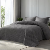 Bedsure California King Quilt with basket weave texture for elegant bedding
