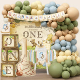 BSMIEFUS classic bear backdrop creates warm woodland ambiance for a first birthday.