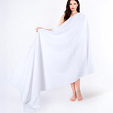 Cotton Paradise Snow White towel 40x80 flat view, oversized for spa-like lounging.