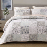 Exclusivo Mezcla reversible boho quilt queen size adds a stylish focal point to your bed.