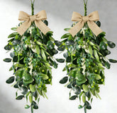 EYNDYN 22-inch eucalyptus wreath for front door, welcoming guests with natural greenery