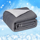 HOMFINE cooling blanket king size in gray cools hot sleepers.