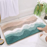 HRILO microfiber bathroom rug with absorbent fibers keeps floors dry after showers.