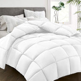 HYLEORY all-season comforter with peach-skin surface for ultra-soft comfort.