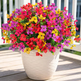 INXUGAO daisy-eucalyptus close-up showing vibrant, long-lasting color for outdoor decor