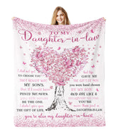 Jamfind daughter-in-law blanket packaging shows gift-ready presentation