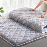 Lillibearas Premium Foam Queen Topper close-up surface showing 9-layer comfort design