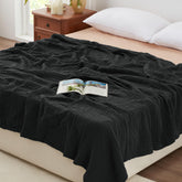 Love's cabin blanket, 6-layer gauze top view, highlighting breathable texture.
