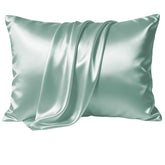 LYSHIN king silk pillowcase with hidden zipper close-up showing smooth mulberry silk.