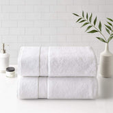 Madison Park 800GSM bath sheet 34 by 68 inches in white for spa-like softness and quick dry