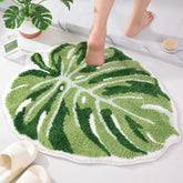 Panstar Green Leaf Mat with monstera pattern for a cozy bathroom ambiance.