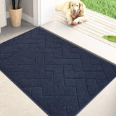 PURRUGS dirt-trapping door mat captures moisture at the entry