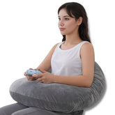 QUEEN ROSE Reading Pillow arm-support for comfortable reading on a sofa.