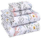 RUVANTI Percale king flat sheet close-up shows crisp, breathable fabric for a cool night.