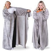 Super Blanky Aspen wearable blanket pocket sleeves for warm hands and easy movement.