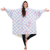 The Comfy Original hood and pocket provide hands-free warmth.