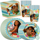 Unique Moana party plates: sturdy 9-inch dinnerware for easy serving.