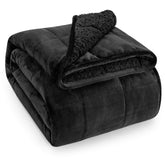 Wemore Sherpa fleece weighted blanket top view offering cozy evenings.