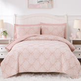 Wink Deer's full-size pink diamond comforter for cozy, dreamy nights