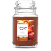 Yankee Candle Apple Pumpkin jar front view highlighting autumn mood for living spaces