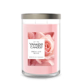 Yankee Candle Large Tumbler rose bouquet close-up showing lush fragrance