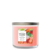 Yankee Candle White Strawberry Bellini jar close-up showing vibrant aroma for cozy spaces