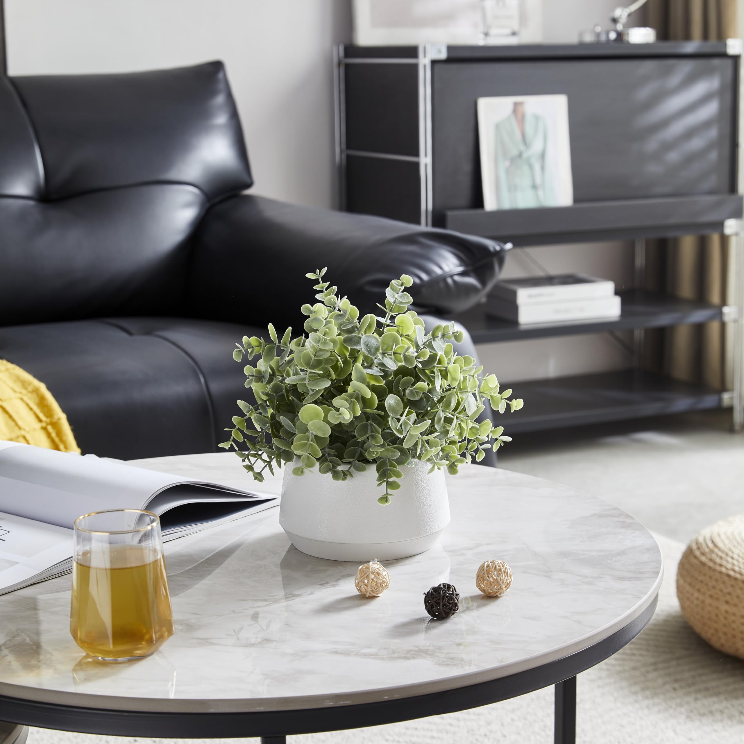365 Blooming Decor soft-touch plastic material provides pet-safe, maintenance-free greenery.