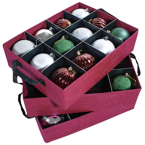 612 Vermont adjustable acid-free dividers keep ornaments protected while organizing.