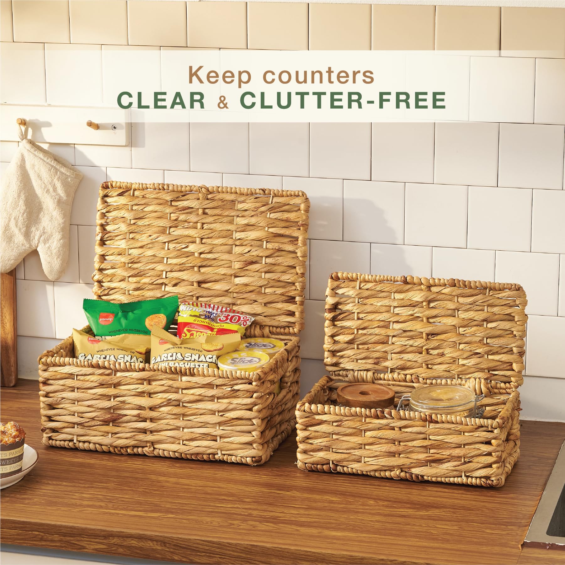84ECO decorative bins with lids on a shelf for discreet organization