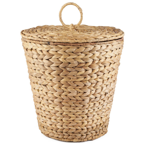 84ECO wicker trash can with lid closed, showcasing tidy waste concealment and elegant styling.