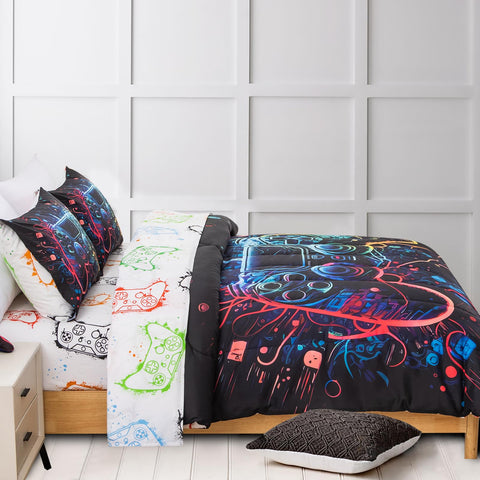 A Nice Night fitted sheet 38x74x14 fits Twin beds securely and dries quickly.