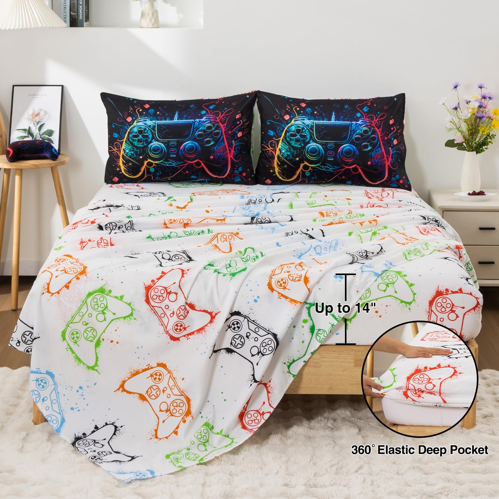 A Nice Night pillowcase one features bold game visuals to complement the set.