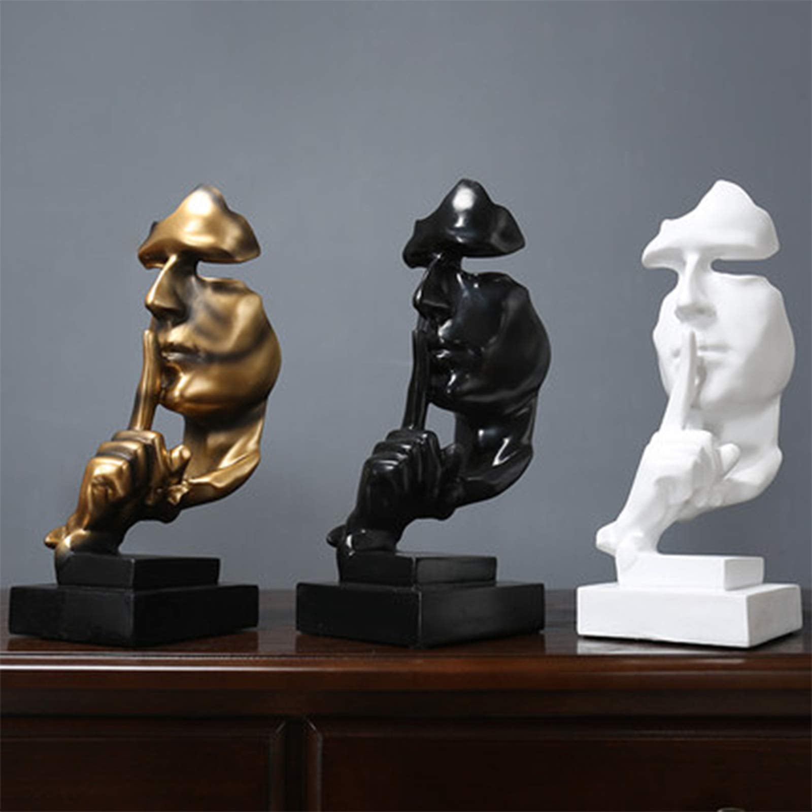 aboxoo Living room statue adds elegance to shelves or coffee tables.