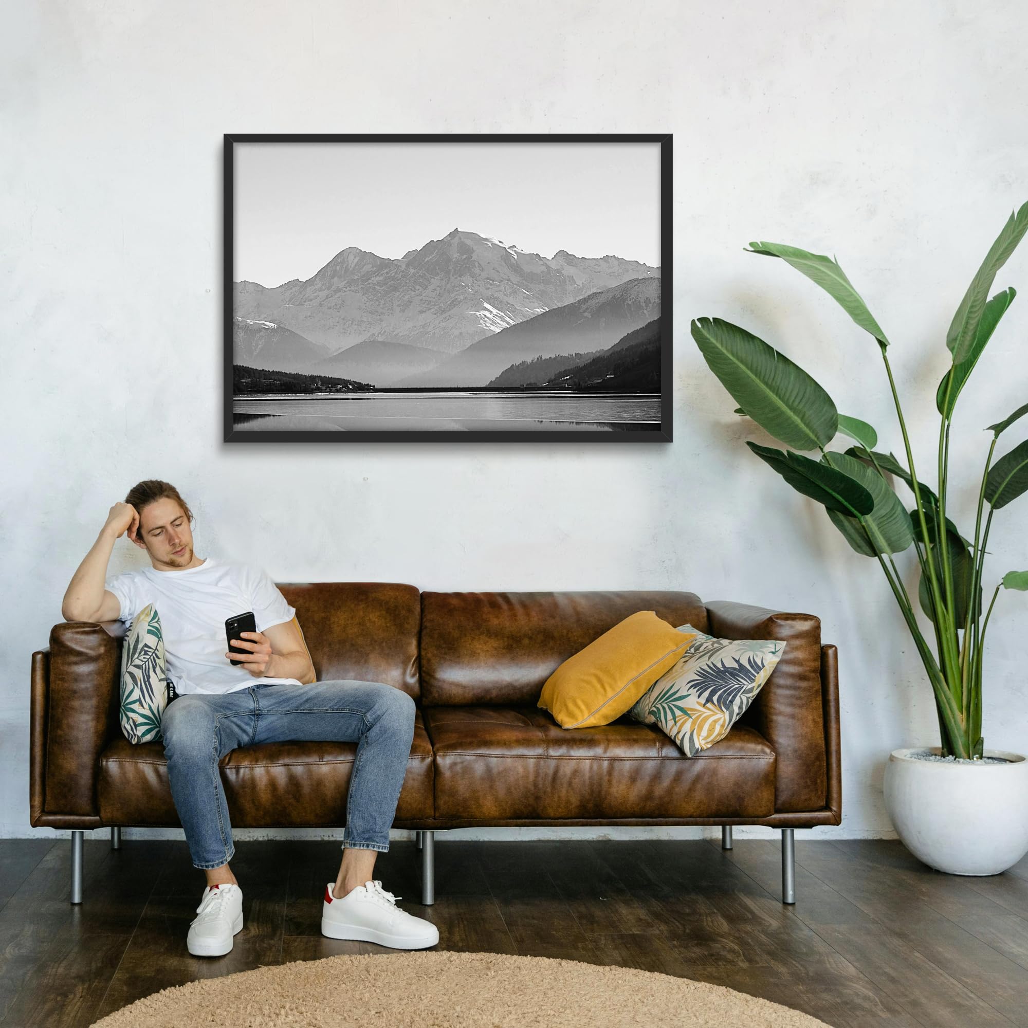 Abtgt 27x40 plexiglass surface provides clear protection while preserving colors