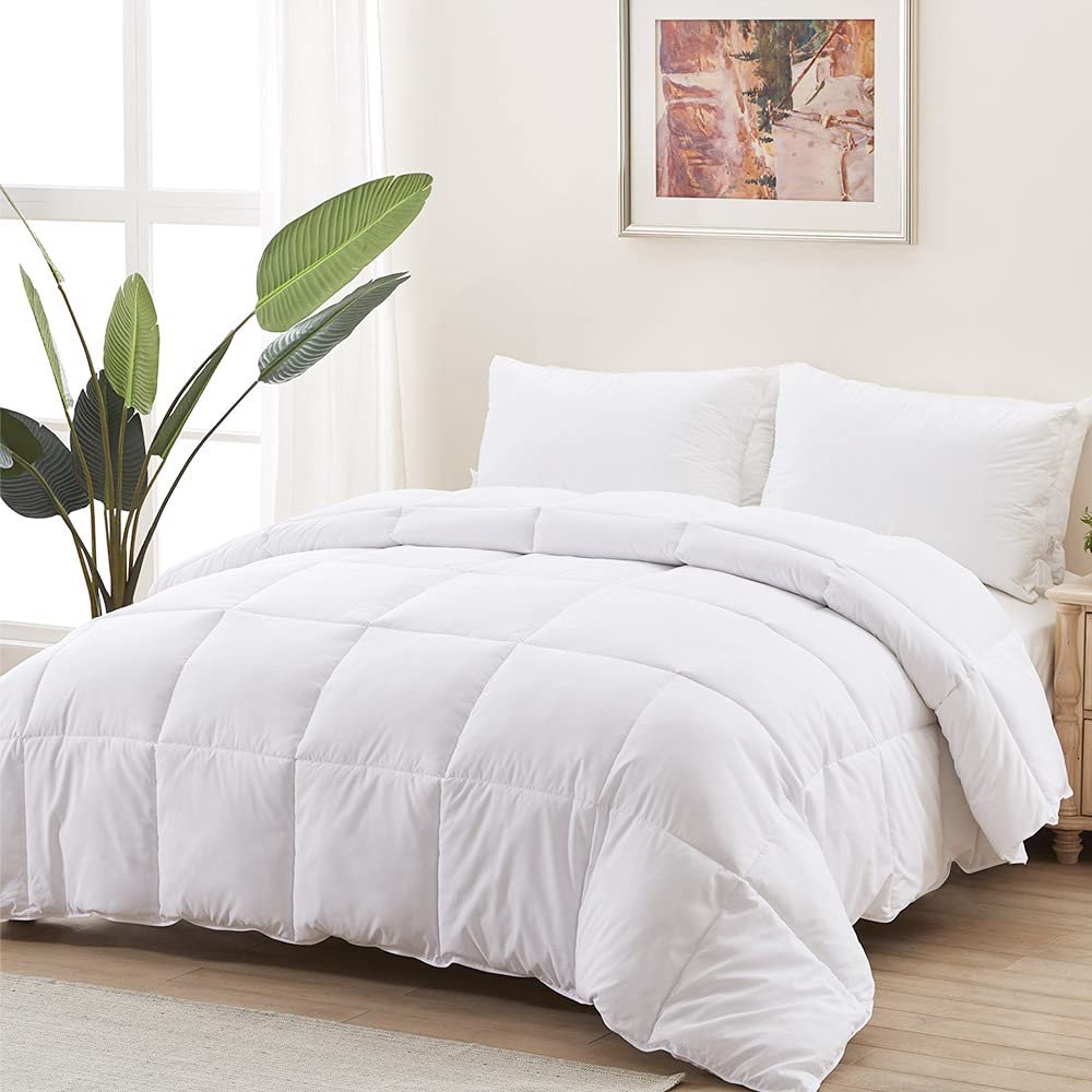 ACCURATEX duvet insert closeup of peach-skin fabric showing soft, breathable texture.