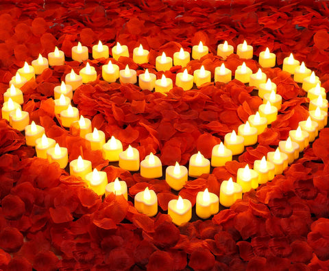 Acejoz rose petals set arranged for a romantic table display