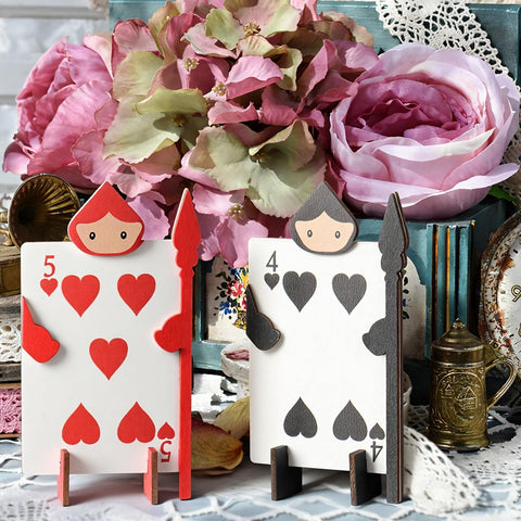 AceOrbit table-top decor enhances any Wonderland event setting.
