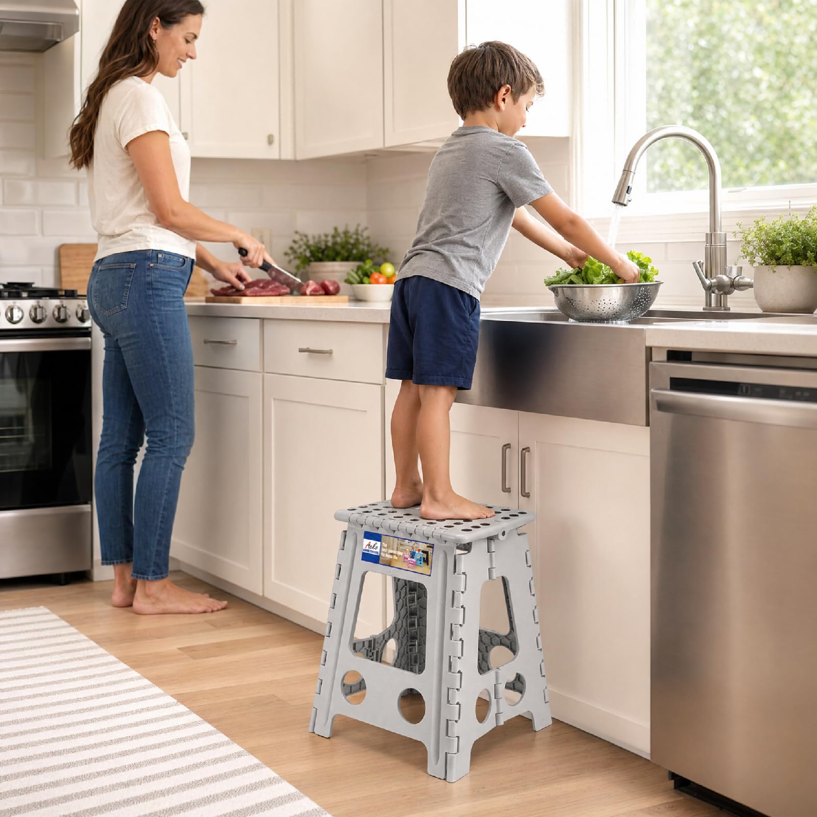 ACKO 400 lbs capacity supports varied tasks with confidence.