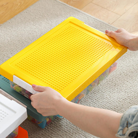 Acshio Building Block Organizer Bin secure latches prevent spills when moved.