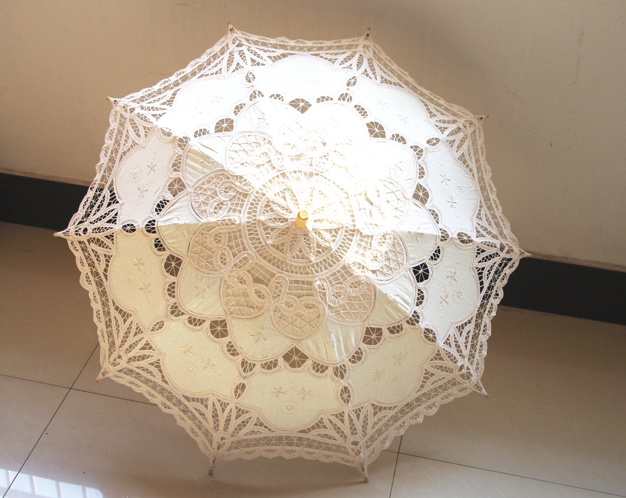 AEAOA wedding prop parasol ivory enhances bridal party portraits