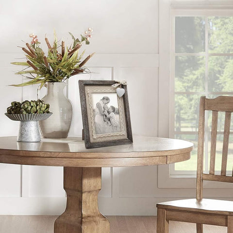Afuly family photo in frame on table