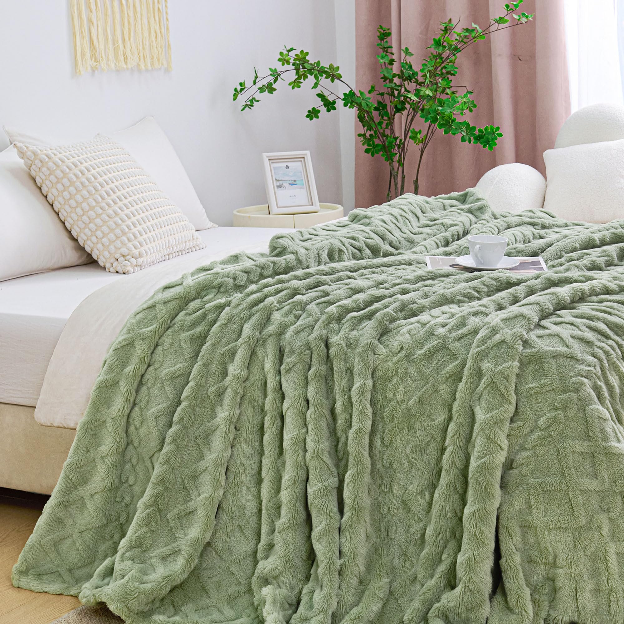 Aganear Flannel Throw Blanket folded, ready for travel warmth