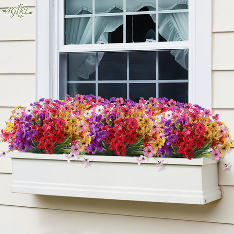 AGIRL garden border accents provide low-maintenance color