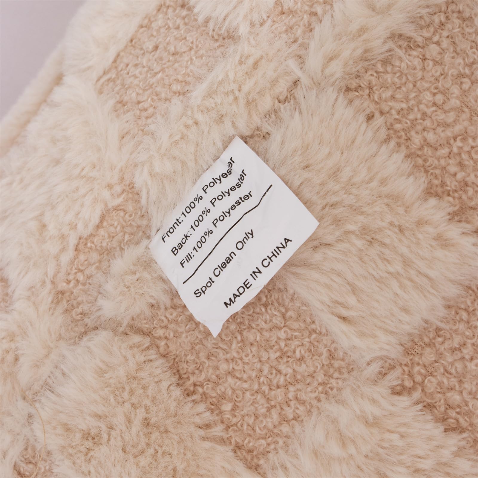 Aimuan beige checker cushion suitable for lounging, reading, or TV watching