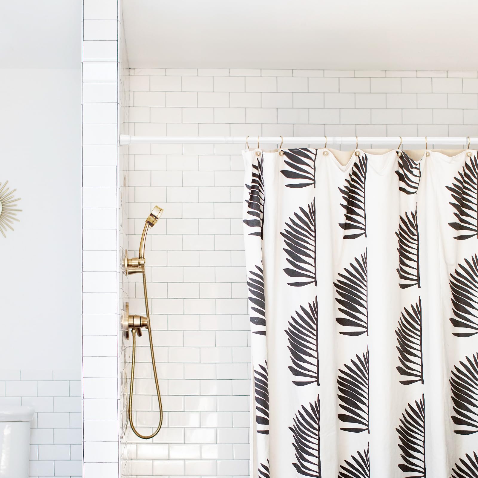 AIZESI versatile rod for bathroom, laundry, or bedrooms